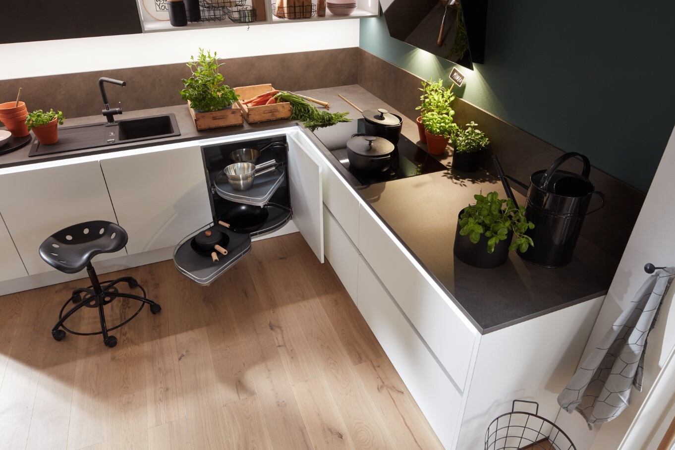 Corner solutions