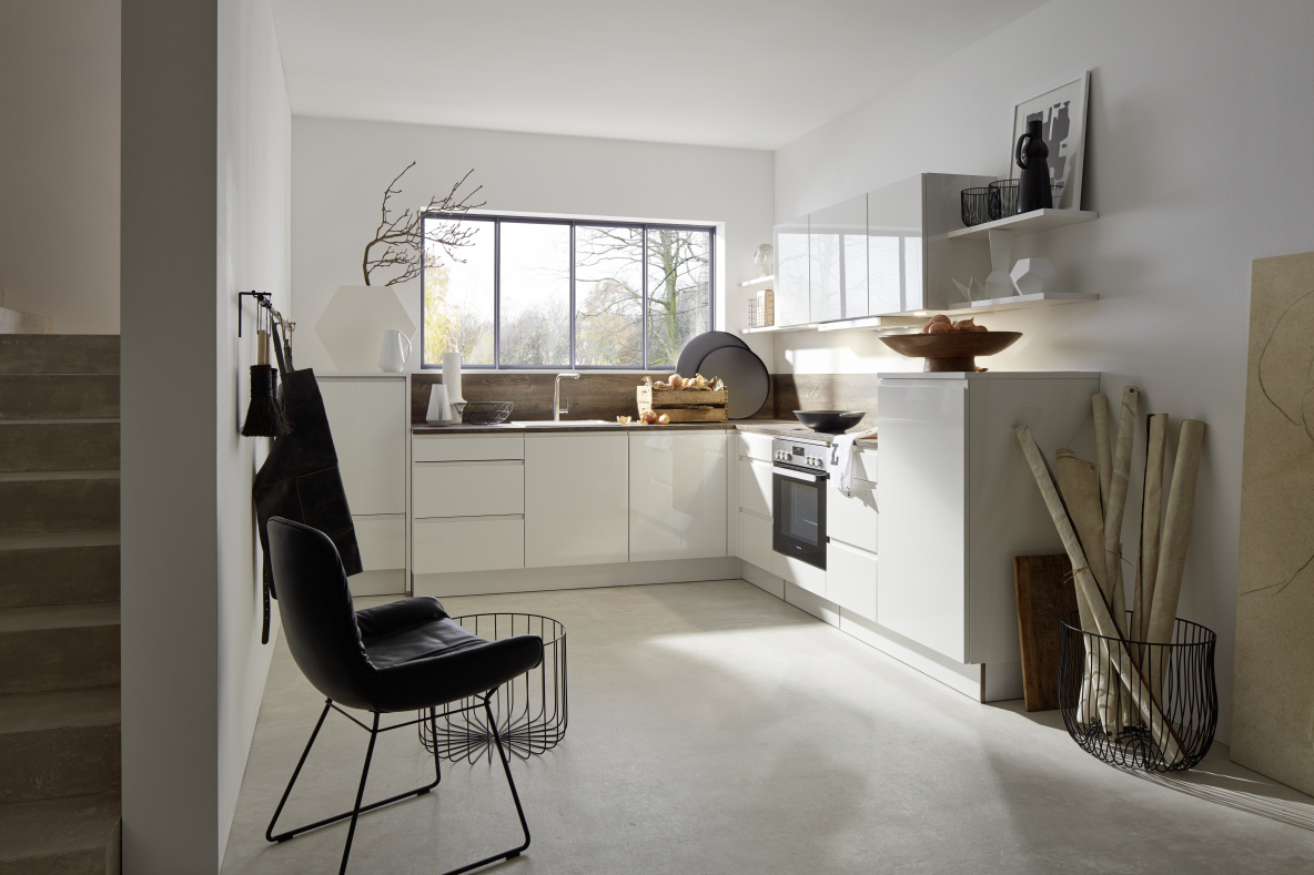 L-shape kitchen