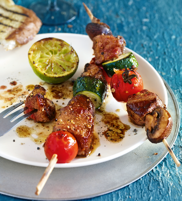 Nolte Blog Rezept Shashlik with meat and vegetables